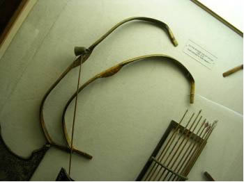 http://www.turkishculture.org/images/page/military/weapons/archery/turkish_traditional_archery_part2/pic2.jpg