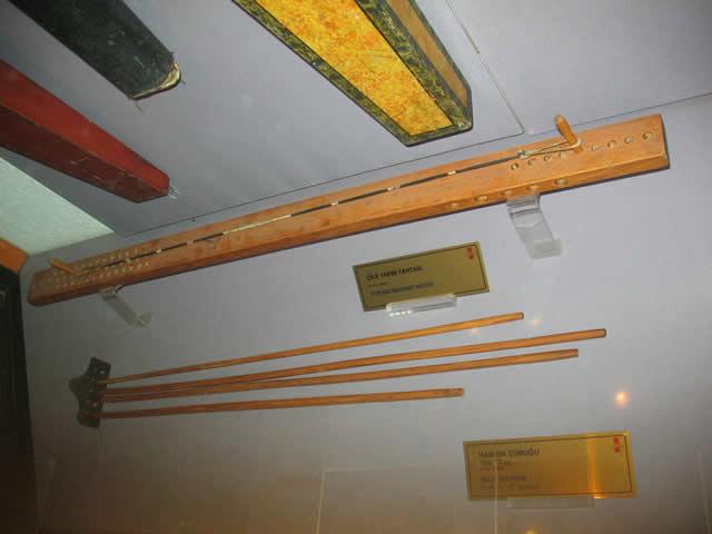 String Making Wood - Raw Arrow