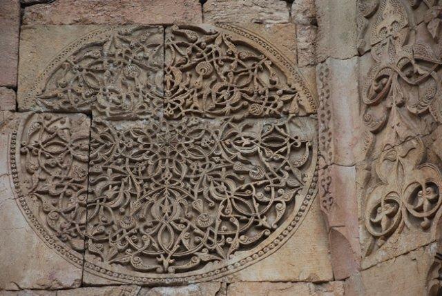 Ornamental medallion from the West portal, the Divrigi Great Mosque